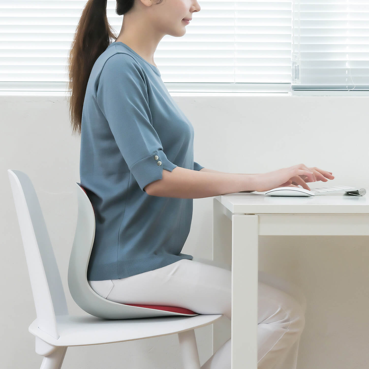 【送料無料】カーブルチェア　ワイド